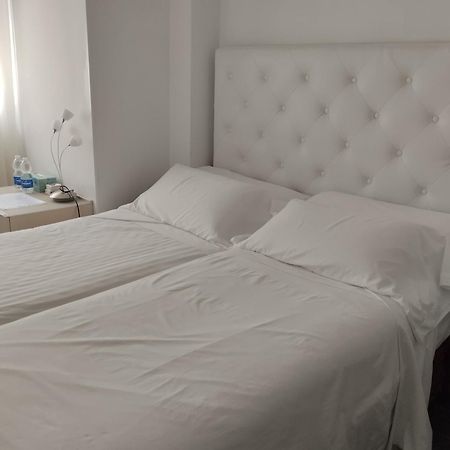 מדריד Habitaciones Individuales En Apartamento מראה חיצוני תמונה