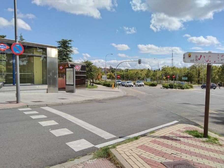 מדריד Habitaciones Individuales En Apartamento מראה חיצוני תמונה