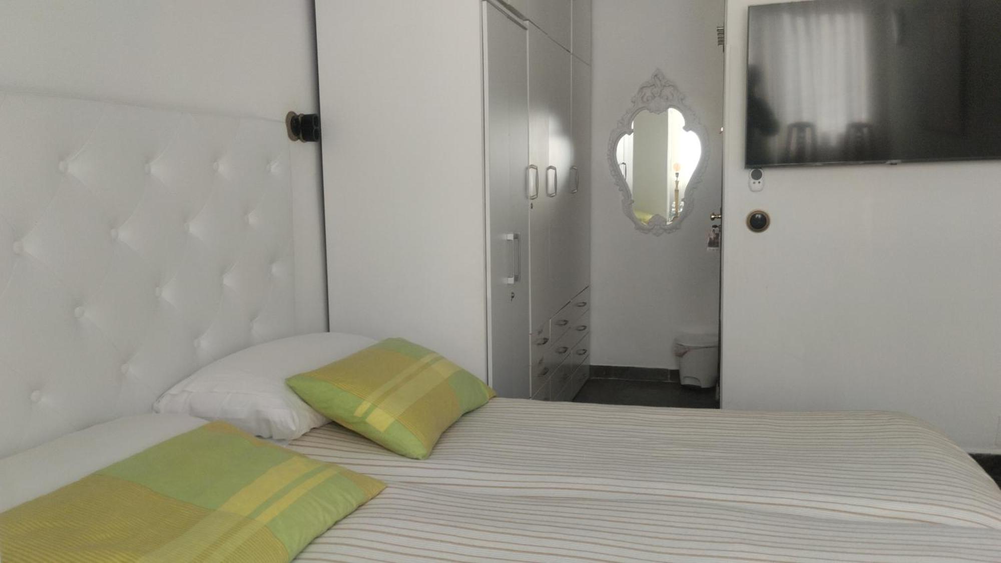 מדריד Habitaciones Individuales En Apartamento מראה חיצוני תמונה
