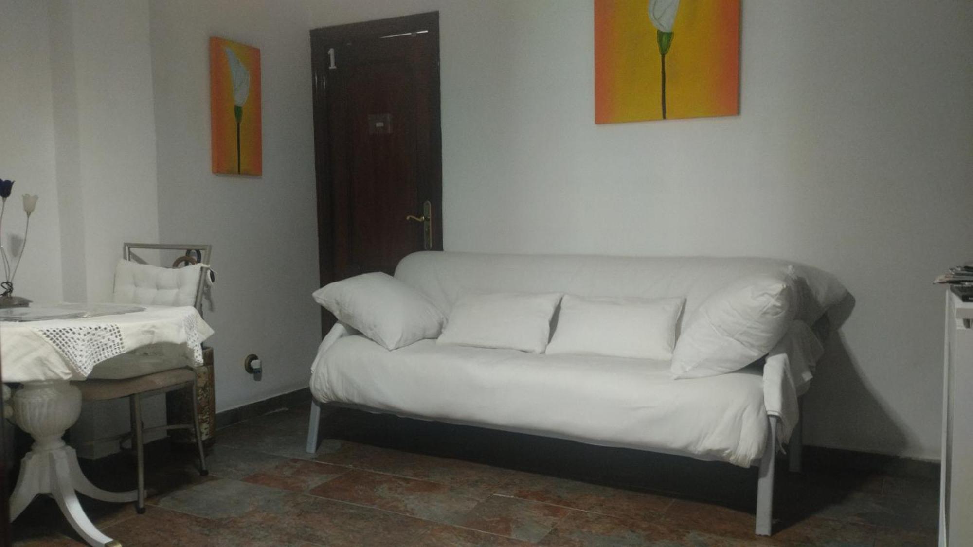 מדריד Habitaciones Individuales En Apartamento מראה חיצוני תמונה