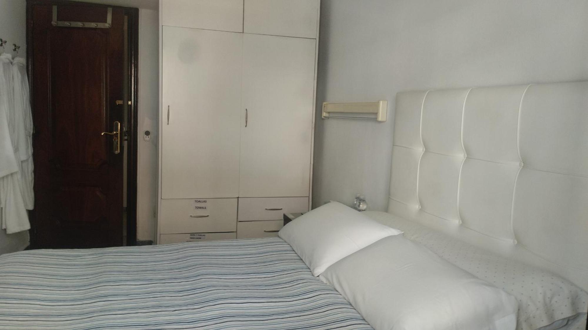 מדריד Habitaciones Individuales En Apartamento מראה חיצוני תמונה